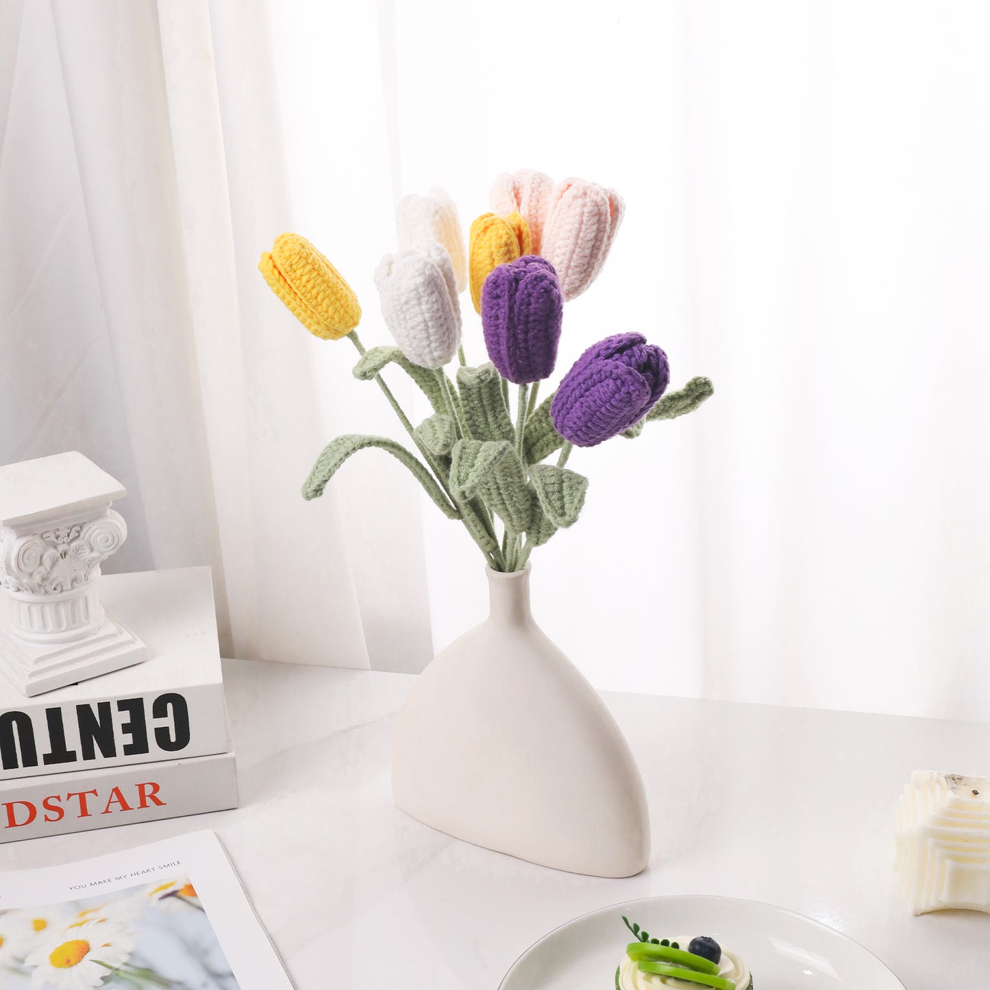 Handmade Crochet Tulip Bouquet of 8 PCS,Artificial Knitted Tulip Flowers 4 Colors for Home,Office,Wedding,Festival Gift Idea for Mom Girl Women