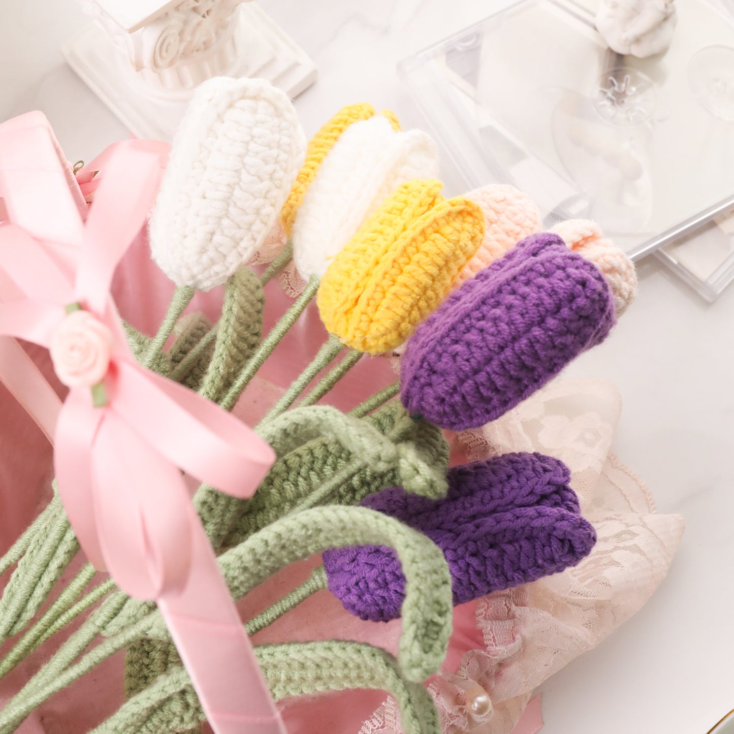 Handmade Crochet Tulip Bouquet of 8 PCS,Artificial Knitted Tulip Flowers 4 Colors for Home,Office,Wedding,Festival Gift Idea for Mom Girl Women