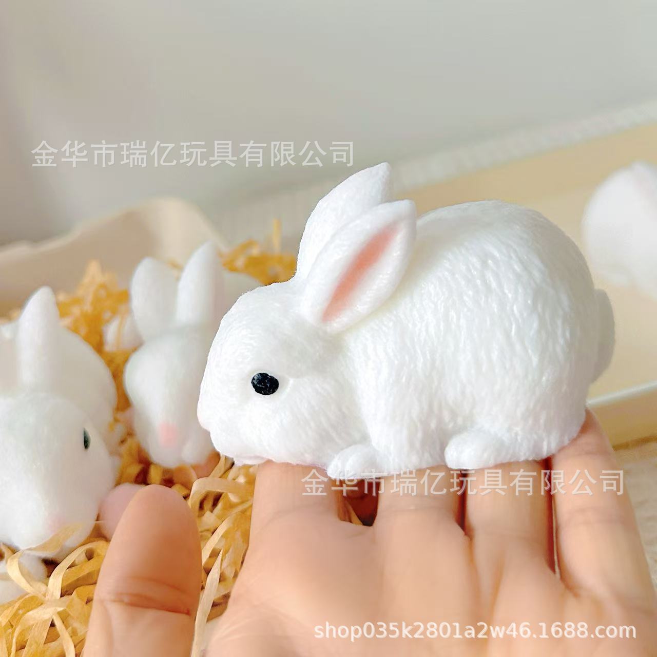 Cute big white rabbit pinch music decompression artifact vent slow rebound toy jade rabbit pinch Internet celebrity explosion high value