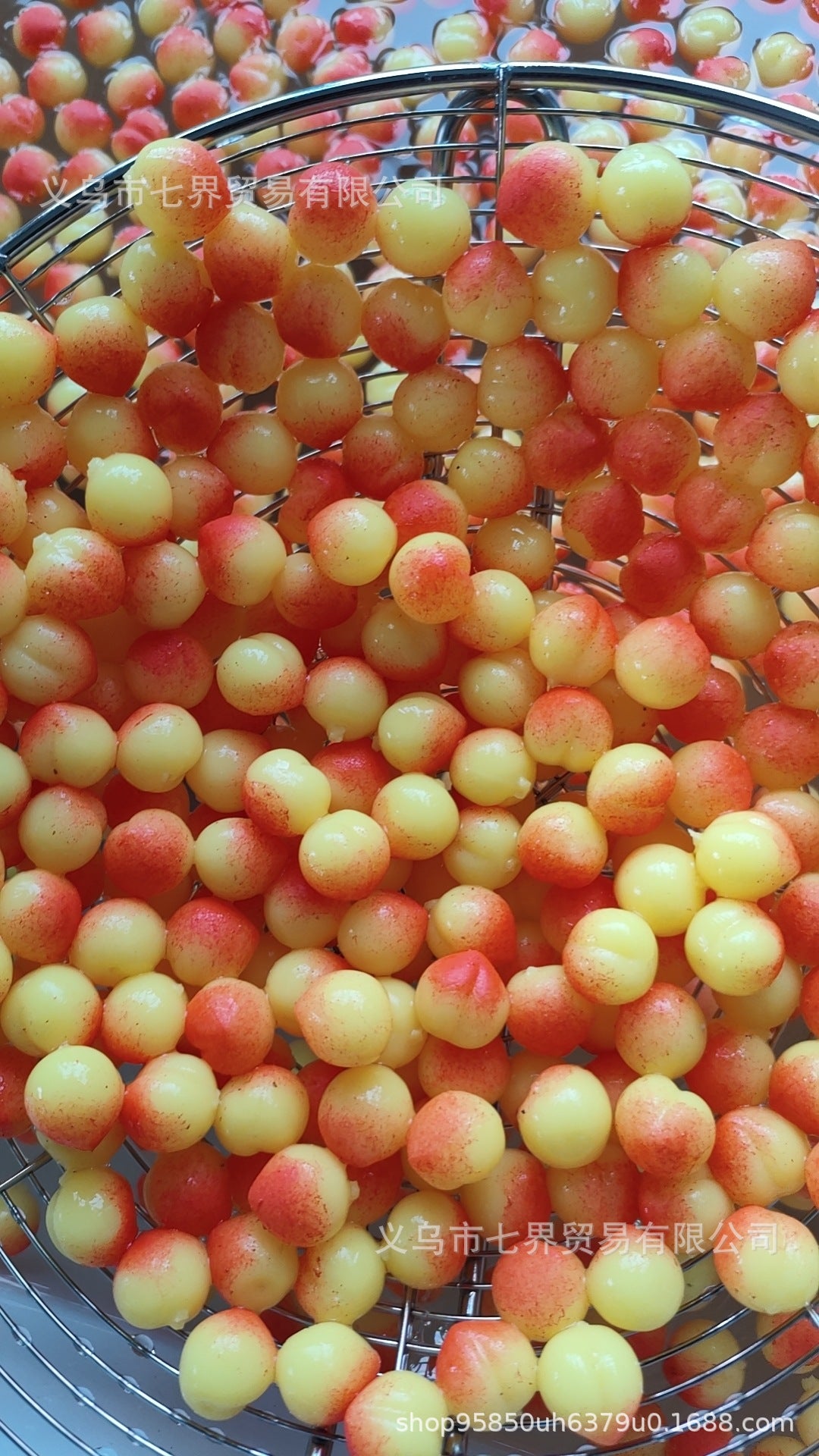 Simulation tpr fruit accessories simulation blueberry soft glue DIY material edible game cream glue accessories strawberry pineapple macaque