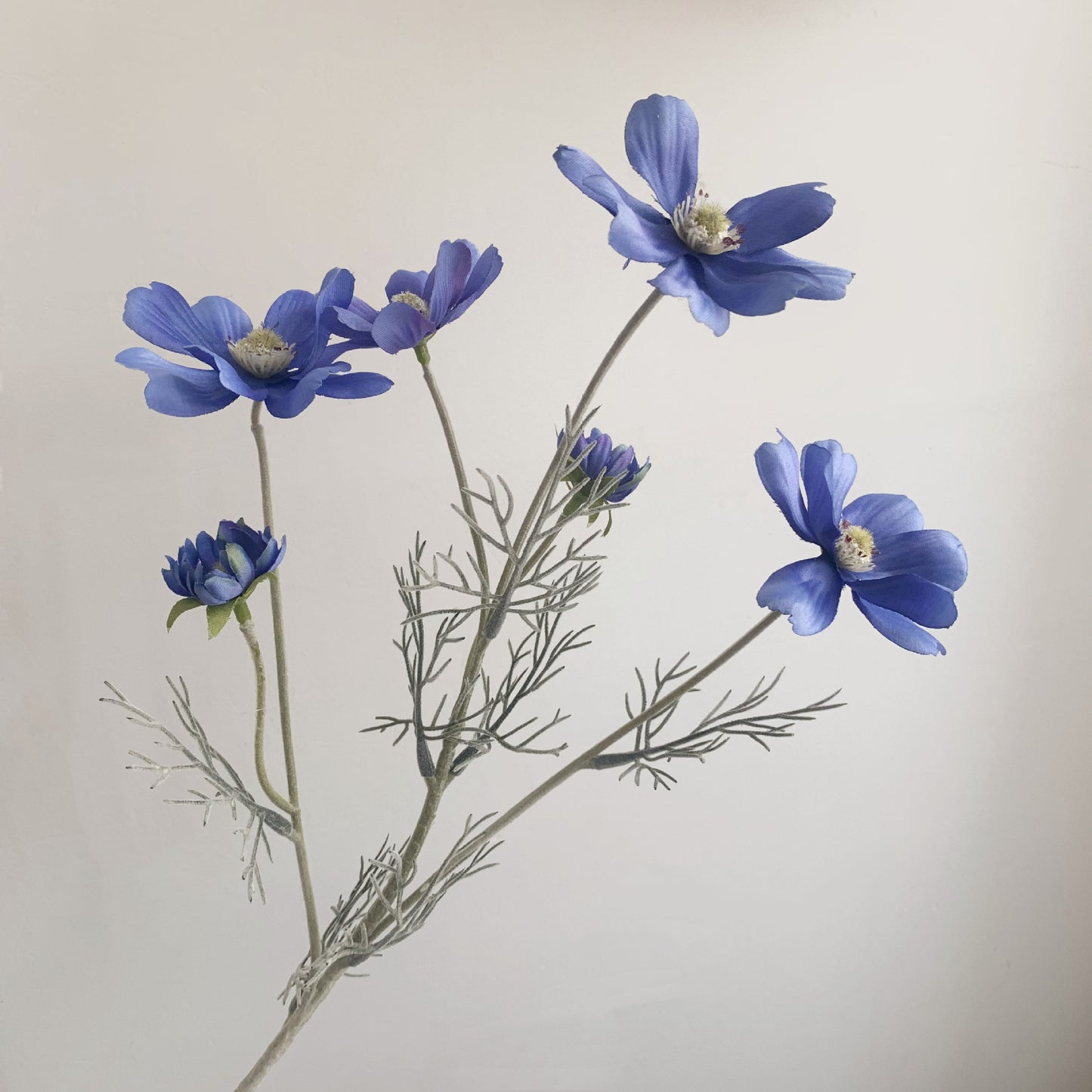 Manufacturer Supply Home Decoration Wedding Fake Flower Pastoral Floral Simulation Flower Silk Flower Gesang Chrysanthemum Small Chrysanthemum Cosmos Chrysanthemum