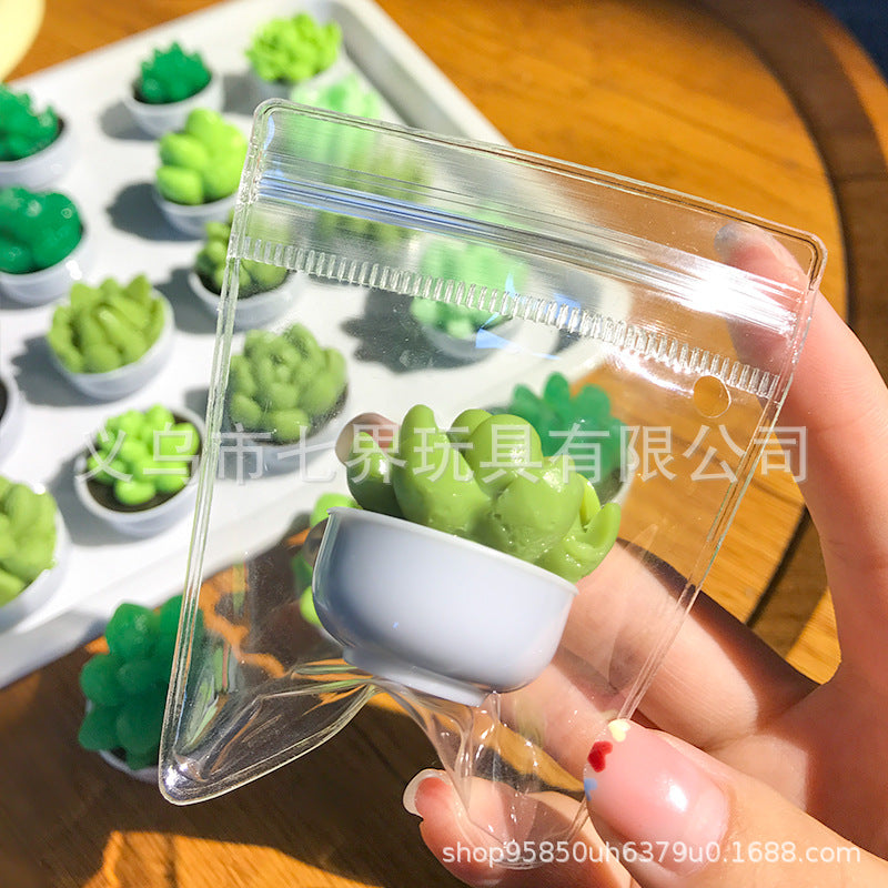 2026 New mini simulation potted succulent plant pinch  desktop ornament pinch decompression toy cute decoration
